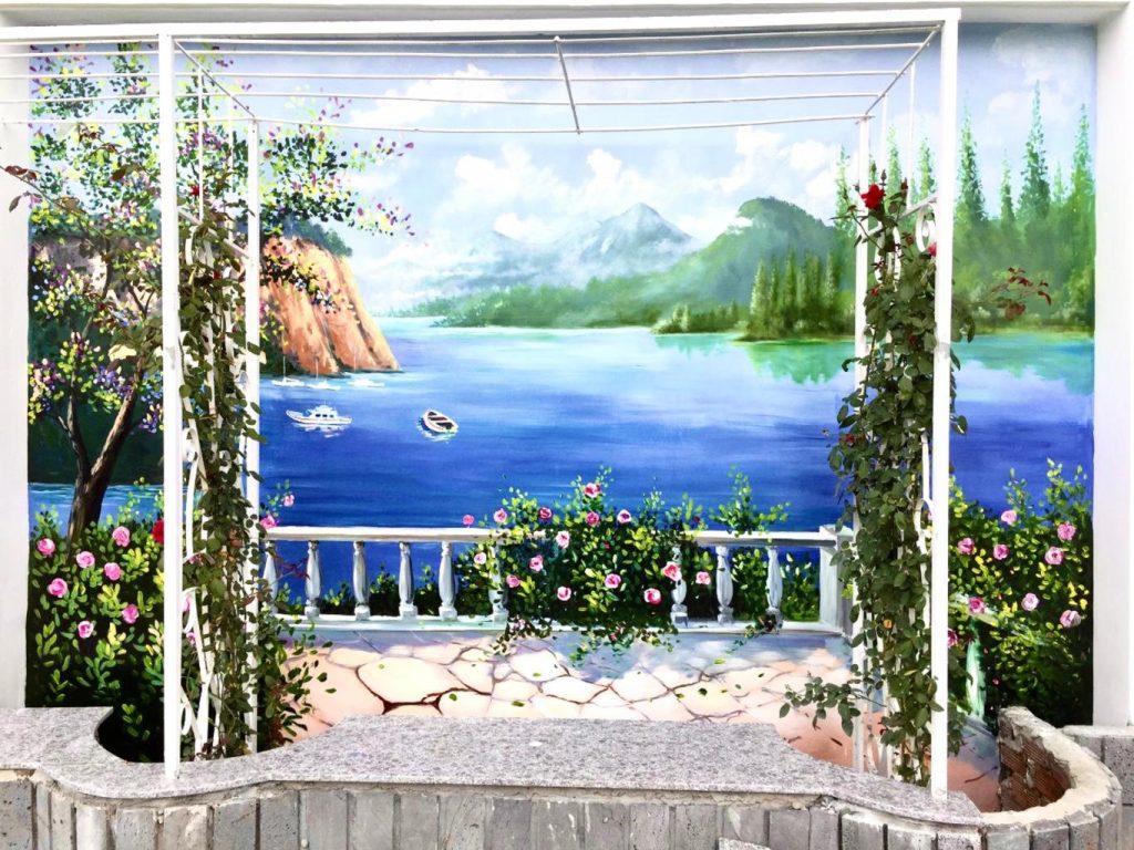 Vẽ tranh tương hoa hồng leo tại Tiền Giang